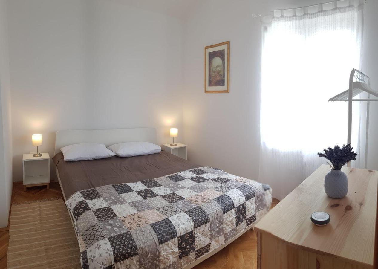 Mitra Apartments Malinska Dış mekan fotoğraf
