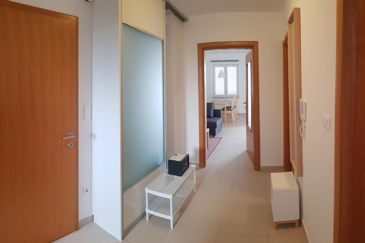 Mitra Apartments Malinska Dış mekan fotoğraf