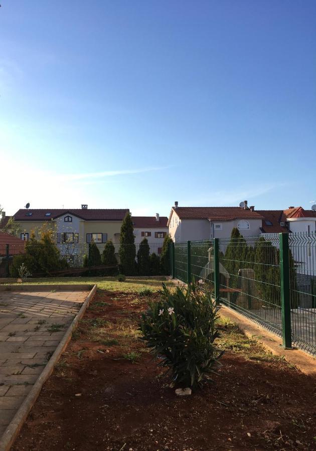 Mitra Apartments Malinska Dış mekan fotoğraf